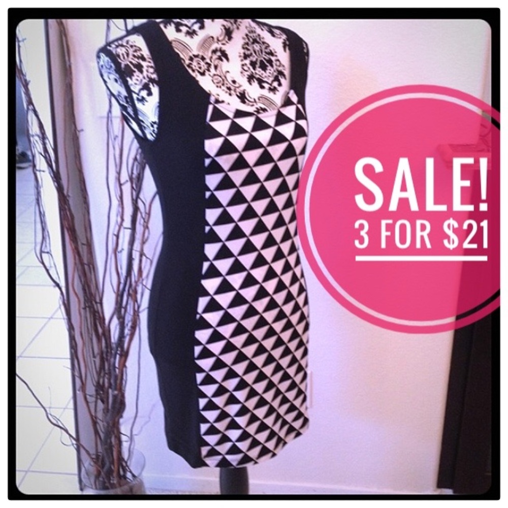 SOLD bodycon mini geometric Black & white dress - Picture 1 of 6